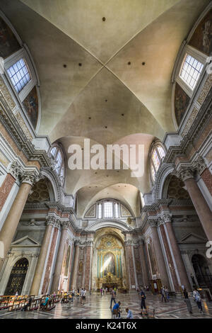 Beau détail du plafond de la basilique de Saint Marie des anges et des martyrs de Rome. juin. 2017 Rome Italie.. Banque D'Images