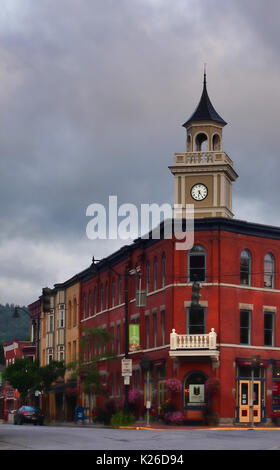 Hamilton , New York, USA. 12 août, 2017. Vue sur le centre-ville de Hamilton, New York , et la librairie de l'Université Colgate Banque D'Images