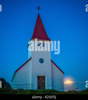 Église luthérienne de Vik, Islande Banque D'Images