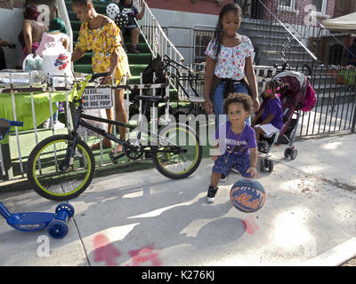 Block Party dans la section de Bedford Stuyvesant, Brooklyn, NY, 2017 août26. Banque D'Images