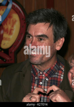 Emmerdale Jeff Hordley star répond aux fans lors d'une visite à Hull. Avec : Jeff Hordley Où : Hull, Royaume-Uni Quand : 27 juillet 2017 Photo : Derek Jarvis/WENN.com Banque D'Images