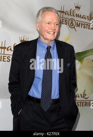 Hallmark Channel & marque les films et les Mystères de l'été 2017 Television Critics Association Press Tour événement tenu à un domaine privé - Arrivées avec : Jon Voight Où : Los Angeles, California, United States Quand : 27 Juillet 2017 Crédit : Adriana Barraza M./WENN.com Banque D'Images