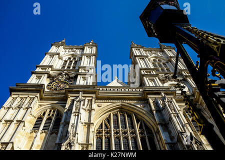 Vue générale de l'intérieur et l'extérieur de l'abbaye de Westminster à Londres, Angleterre le 20 septembre 2016. Banque D'Images