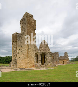 Ruines, y compris la grande tour, du 12ème siècle vieux château de Sherborne, Castleton, Dorset, Angleterre Banque D'Images