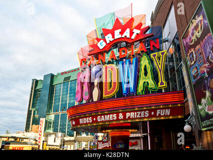 Attractions touristiques sur Clifton Hill, Niagara Falls, Ontario, Canada. L'été 2017. Banque D'Images