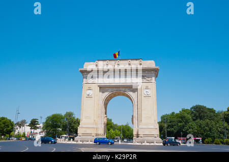 Arcul de Triumf, l'Arc de Triomphe, WWII Memorial, Bucarest, Roumanie Banque D'Images