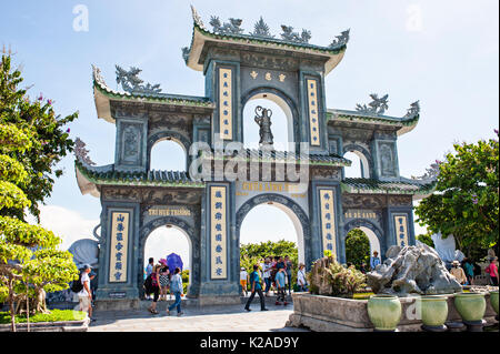 La pagode Linh Ung, Temple du Bouddha de dame, Da nang, Vietnam Banque D'Images