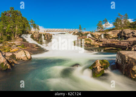 Likhole cascade. Gaularfjellet, la Norvège. Banque D'Images