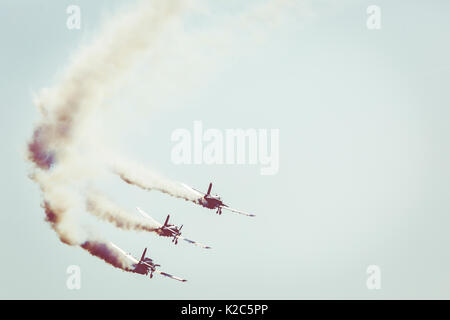 Radom, Pologne - 26 août 2017:aerobatic team pendant le spectacle aérien de Paris 2017. Banque D'Images