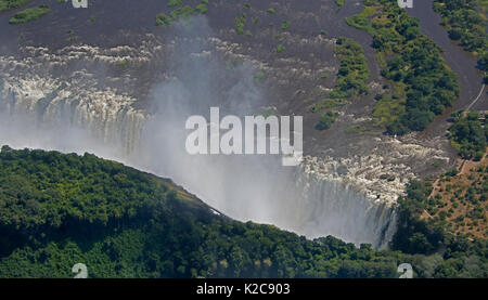 Vue aérienne de la cataracte de l'Est Victoria Falls en Zambie Banque D'Images