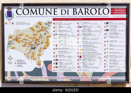 Carte qui montre toutes les maisons de vin et endroits.autour de Barolo, Piémont, Italie Banque D'Images