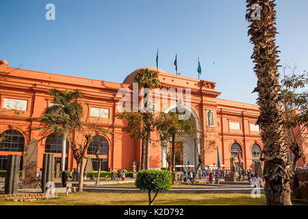 Le CAIRE, ÉGYPTE - MARS, 2010 : MUSÉE Banque D'Images