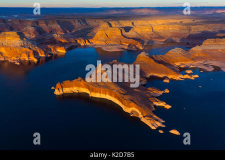 Vue aérienne du lac Powell, réservoir, Page, Arizona, USA, février 2015. Banque D'Images