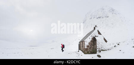 Devil's Point et Corrour Bothy dans la neige, le Parc National de Cairngorms, Highlands d'Ecosse, Royaume-Uni, janvier 2016. Banque D'Images