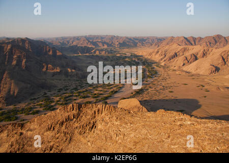 Vue aérienne de la rivière Hoanib, Namibie, septembre 2011. Banque D'Images