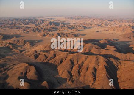 Vue aérienne de la rivière Hoanib, Namibie, septembre 2011. Banque D'Images