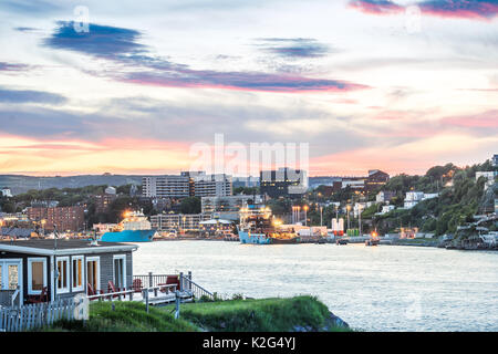 St. john's skyline avec véranda et maison en bois (Terre-Neuve et Labrador, Canada Banque D'Images