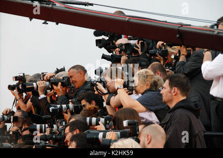 Venise, Italie. 6 septembre 2008 : groupe de photographes et de tir de pointage lors de la cérémonie de clôture de l'année 2008 65e Festival du Film de Venise. Banque D'Images