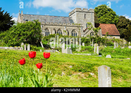 La belle église de St Pierre de Coxheath, à la périphérie de Maidstone dans le Kent, Angleterre Banque D'Images