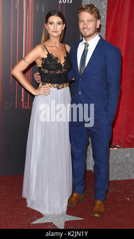 La photo doit être crédité ©Presse Alpha 079965 03/06/2017 Charley Webb et Matthew Wolfenden le feuilleton britannique Awards 2017 au théâtre Lowry Manchester Banque D'Images