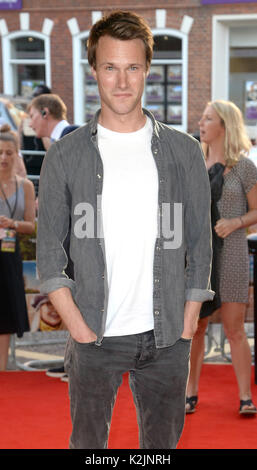 La photo doit être crédité ©Presse Alpha 078237 14/06/2017 Hugh Skinner Hampstead Première Mondiale au cinéma Everyman Hampstead Londres Banque D'Images