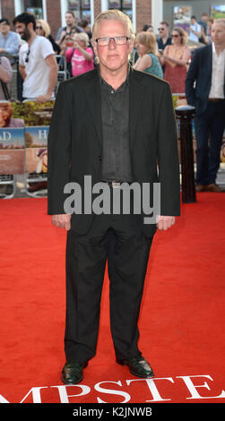 La photo doit être crédité ©Presse Alpha 078237 14/06/2017 Phil Davis Première Mondiale au cinéma Everyman Hampstead Hampstead Londres Banque D'Images