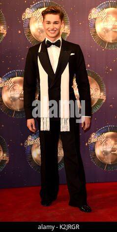 La photo doit être crédité ©Presse Alpha 079965 28/08/2017 AJ Pritchard Strictly Come Dancing 2017 Tapis Rouge Lancer Photocall New Broadcasting House Londres Banque D'Images