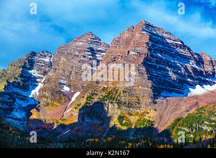 Couleurs d'automne à Maroon Bells - Maroon Bells National Park, Colorado, USA Banque D'Images