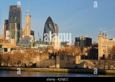 Toits de Londres, Leadenhall Building, le Gherkin et Tour de Londres, Londres, Angleterre, Royaume-Uni Banque D'Images