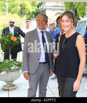 Venise, Italie. Août 31, 2017. Maria Elena Boschi est visible pendant le 74e Festival International du Film de Venise au Lido de Venise le 31 août, 2017. Credit : Andrea Spinelli/Alamy Live News Banque D'Images