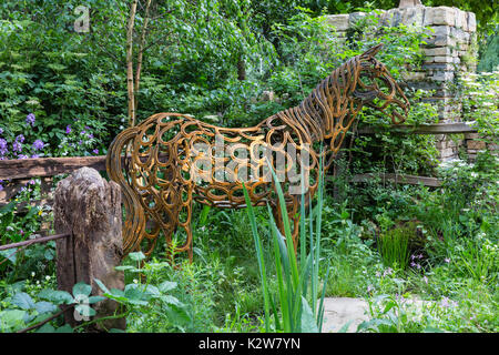 Le monde du bien-être des chevaux, les concepteurs de jardin adam woolcott et Jonathan Smith médaille d'or. Banque D'Images