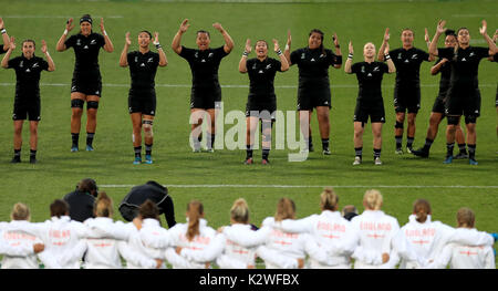 L'équipe néo-zélandaise effectuer le Haka durant la Coupe du Monde féminine 2017 finale au stade Kingspan, Belfast Banque D'Images