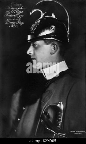 Oscar Kokoschka comme volontaire dans le régiment de Dragons Royal # 15. Portrait pris à Vienne, 1915. Banque D'Images