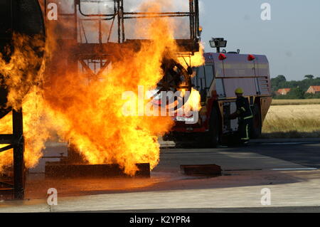 Un moteur d'incendie, d'accident d'avions de transport de passagers Banque D'Images