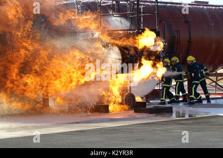 Un moteur d'incendie, d'accident d'avions de transport de passagers Banque D'Images