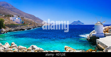 Vue panoramique de l'île d'Amorgos, Cyclades, Grèce. Banque D'Images