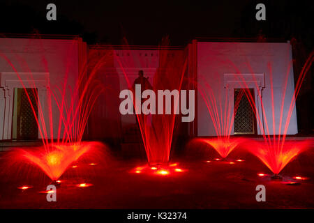 Tanguis Fontaine à l'eau magique Circuit (plus grand complexe fontaine), Parc de la Réserve, Lima, Pérou, Amérique du Sud Banque D'Images