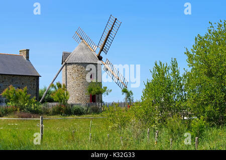 Cherrueix Le moulin de la Saline moulin en Bretagne, France Banque D'Images