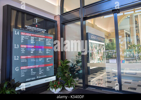 Le centre commercial Galleria Mall dans les roches contenant Sydney marques comme Dior et Louis Vuitton,Sydney, Australie Banque D'Images