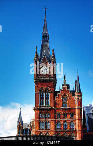 St Pancras clock tower Banque D'Images