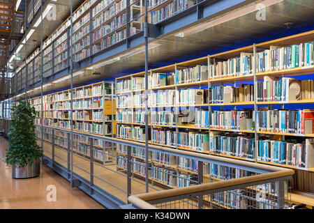 DELFT, Pays-Bas - le 19 août 2017 : Bibliothèque de l'Université technique de Delft aux Pays-Bas Banque D'Images