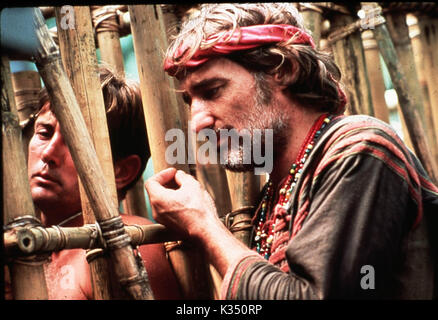 APOCALYPSE NOW MARTIN SHEEN, Dennis Hopper Date : 1979 Banque D'Images