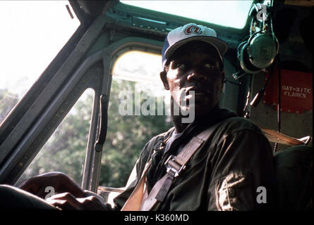 BAT 21 Danny Glover Date : 1988 Banque D'Images