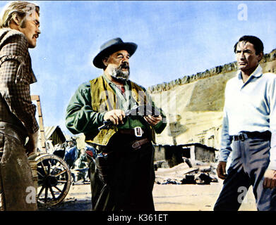 Le GRAND PAYS CHUCK CONNORS, Burl Ives, Gregory Peck Date : 1958 Banque D'Images