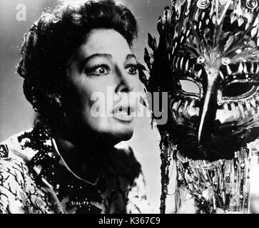 La veuve du diable aka TAM LIN (UK 1970 COMMONWEALTH UNITED ORL/WINKAST AVA GARDNER Banque D'Images
