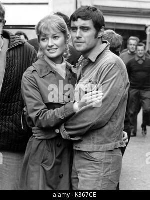 La veuve du diable aka TAM LIN (UK 1970 COMMONWEALTH UNITED ORL/WINKAST STEPHANIE BEACHAM, Ian McSHANE Banque D'Images