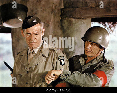 La sale douzaine ROBERT RYAN ET CHARLES BRONSON Date : 1967 Banque D'Images