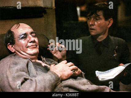 La commode Albert Finney, TOM COURTENAY Date : 1983 Banque D'Images