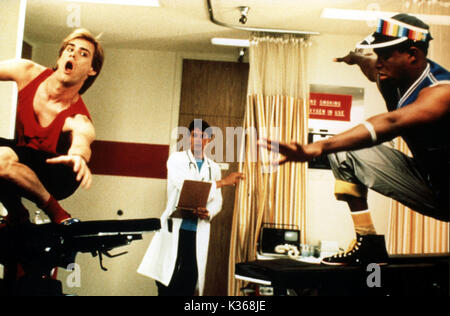 Les FILLES DE LA TERRE SONT FACILES DE LAURENTIIS ENTERTAINMENT GROUP JIM CARREY, ?, DAMON WAYANS, Date : 1988 Banque D'Images