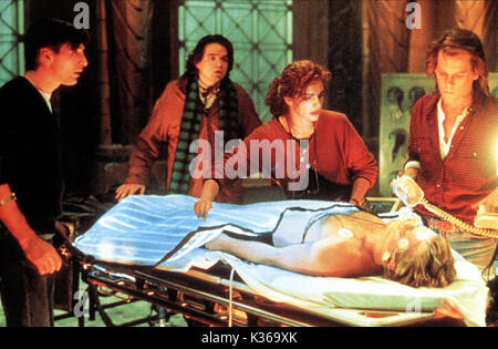 FLATLINERS William BALDWIN, OLIVER PLATT, Julia Roberts, Kevin Bacon Date : 1990 Banque D'Images